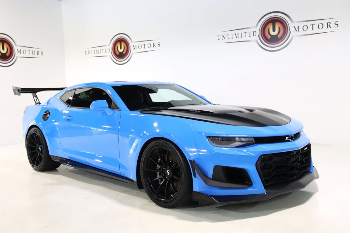 Used 2022 Chevrolet Camaro ZL1 RWD image 83