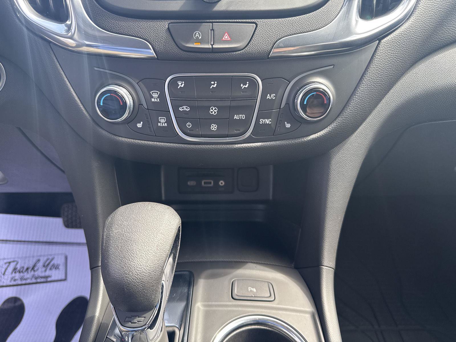 Used 2024 Chevrolet Equinox LT FWD image 22