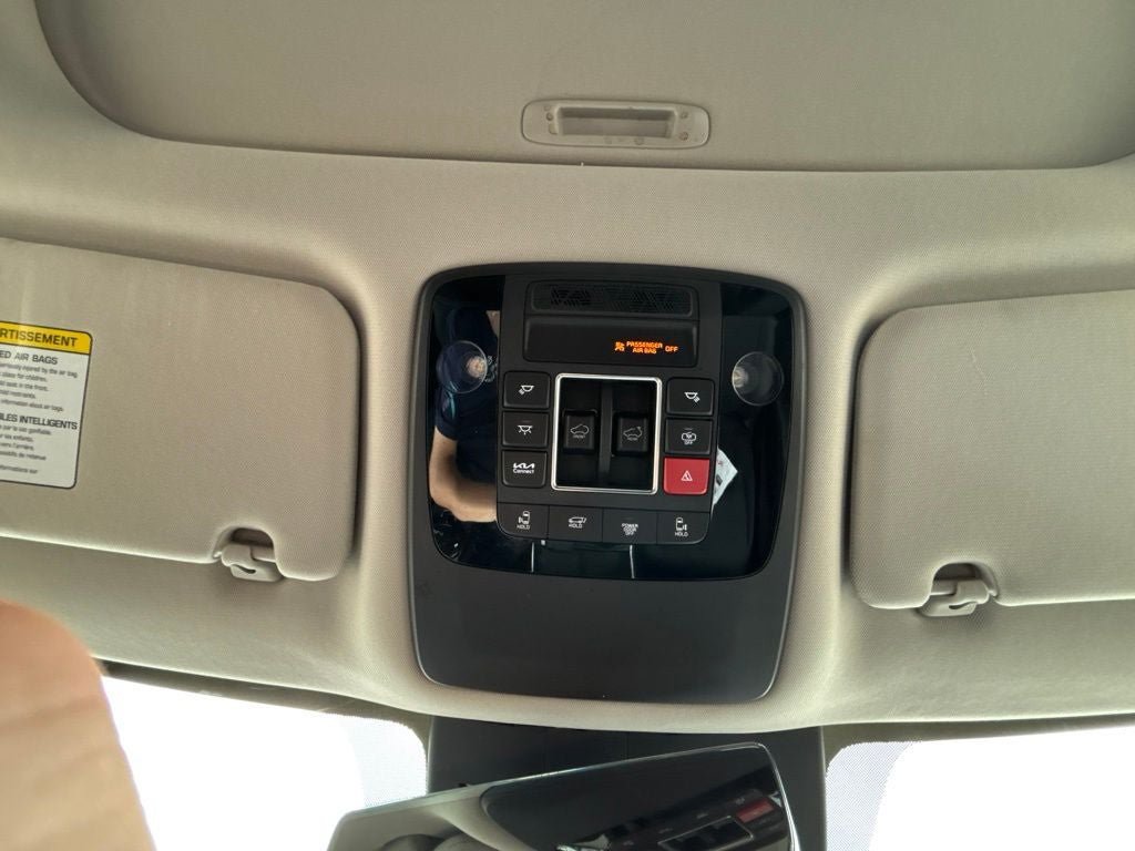 Used 2026 Kia Carnival SX Prestige FWD image 21