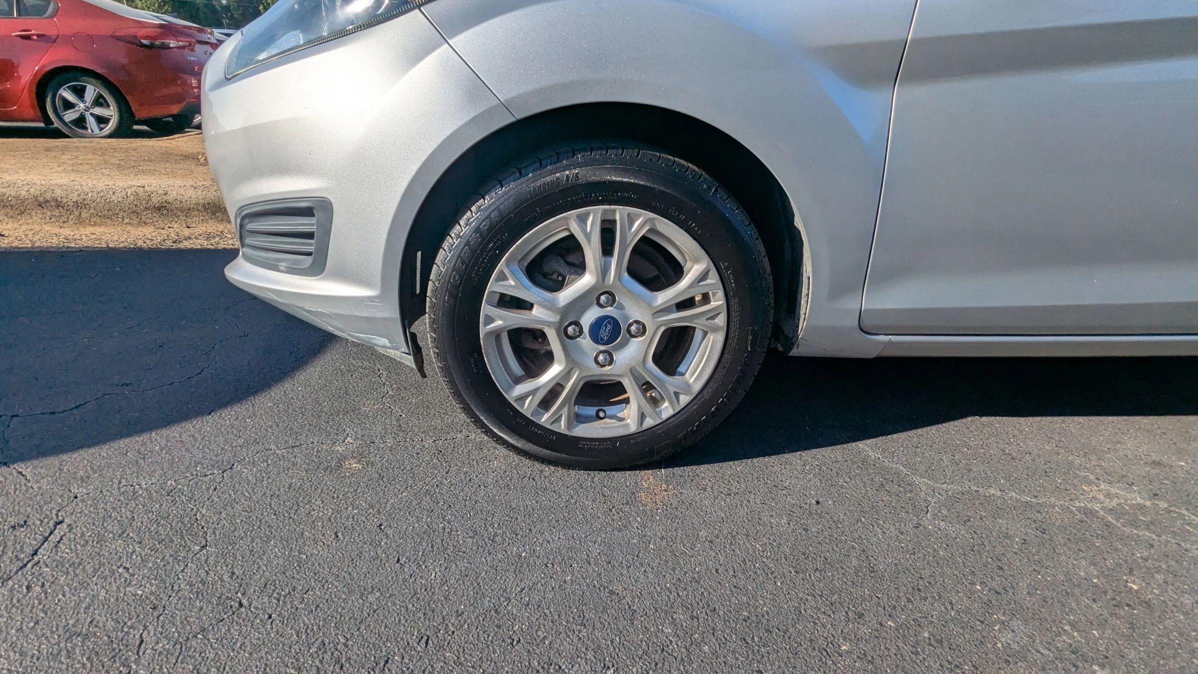 Used 2014 Ford Fiesta SE FWD image 26