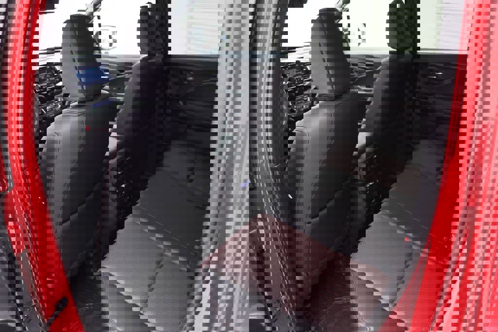 Used 2025 Honda Ridgeline Black Edition image 17