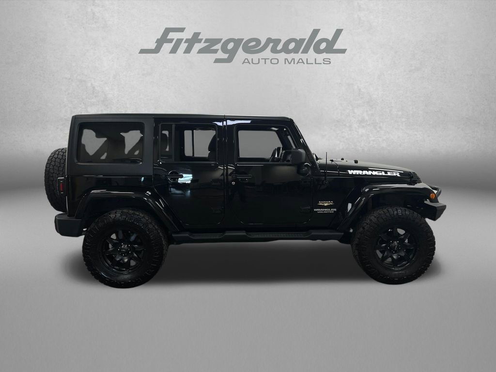 Used 2013 Jeep Wrangler Unlimited Sahara w/ Connectivity Group AWD/4WD image 6