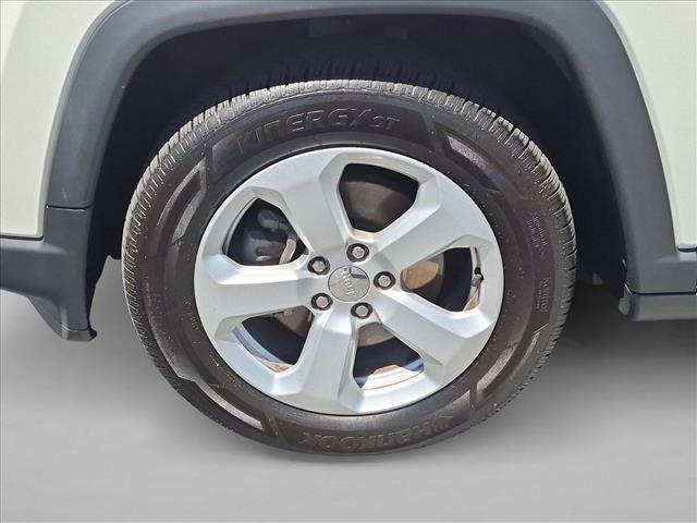 Used 2020 Jeep Compass Latitude w/ Popular Equipment Group FWD image 25