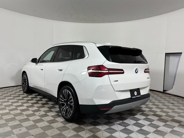 Used 2025 BMW X3 xDrive30i w/ Premium Package AWD/4WD image 5