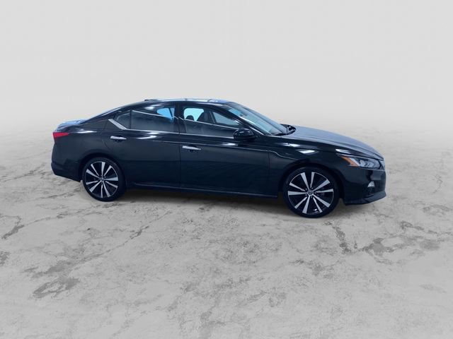 Used 2019 Nissan Altima 2.5 Platinum image 2