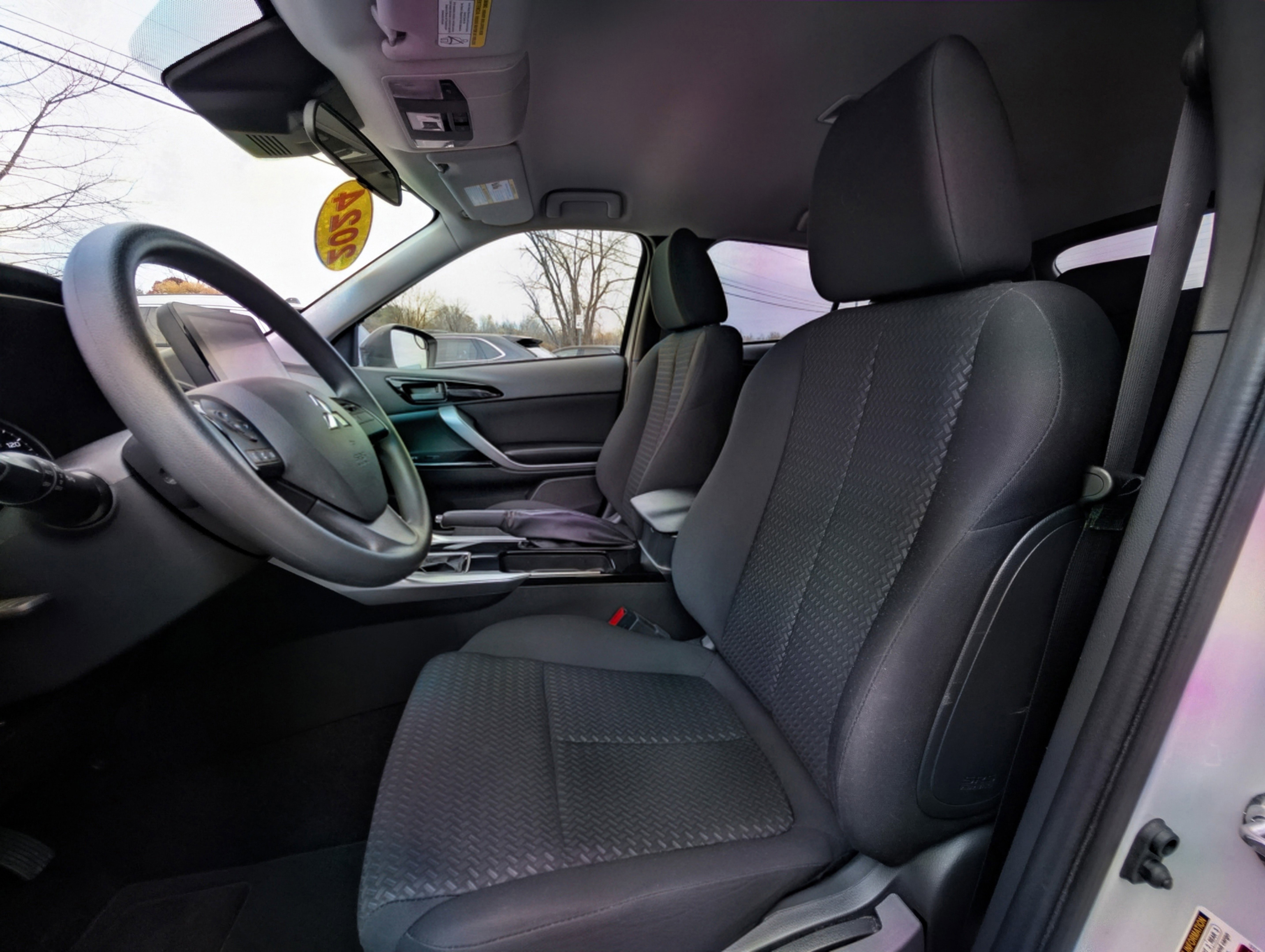 Used 2024 Mitsubishi Eclipse Cross LE image 27