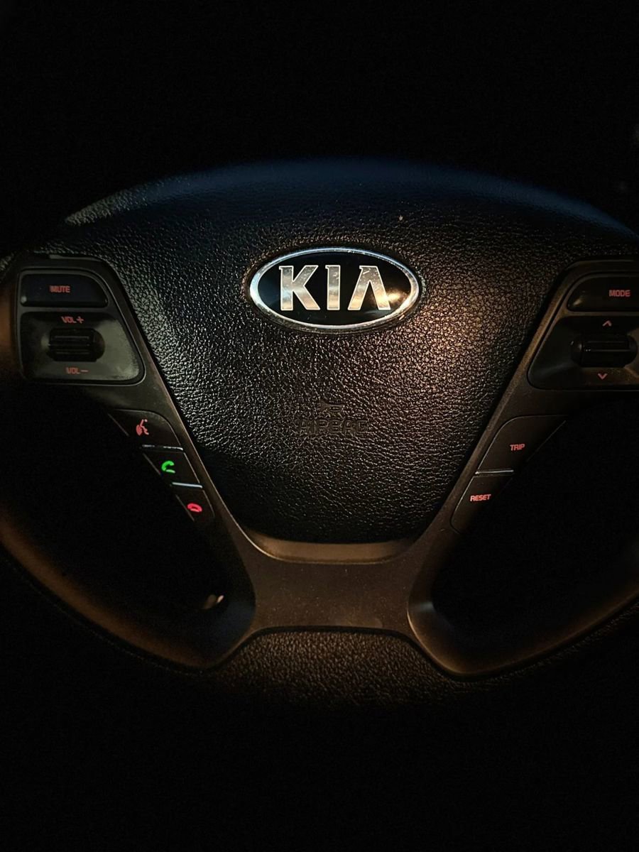 Used 2016 Kia Forte LX FWD image 34