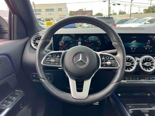 Used 2021 Mercedes-Benz GLA 250 4MATIC w/ AMG Line Exterior image 13