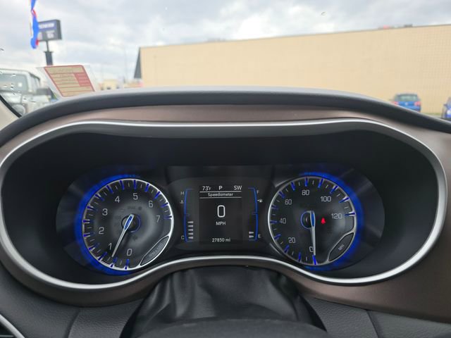 Used 2024 Chrysler Voyager LX image 20