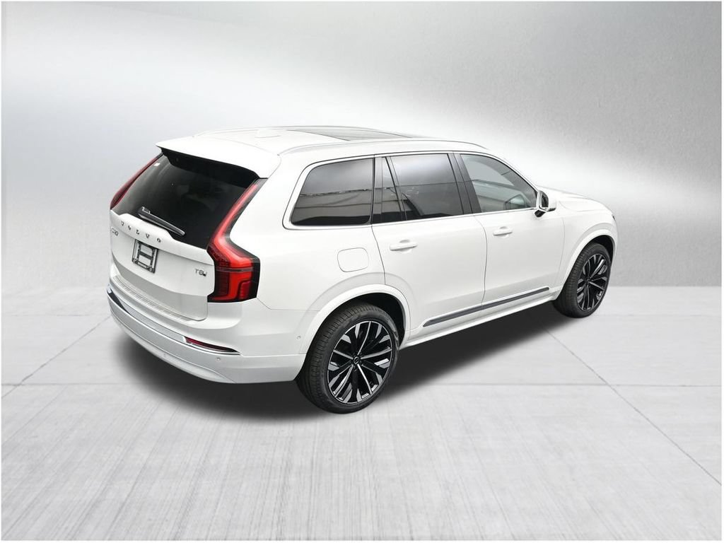 New 2026 Volvo XC90 T8 Plus w/ Protection Package Premier AWD/4WD image 13