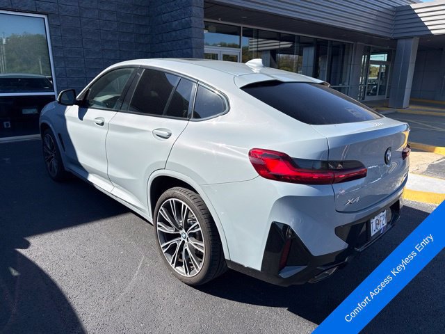 Used 2024 BMW X4 xDrive30i w/ Premium Package AWD/4WD image 7