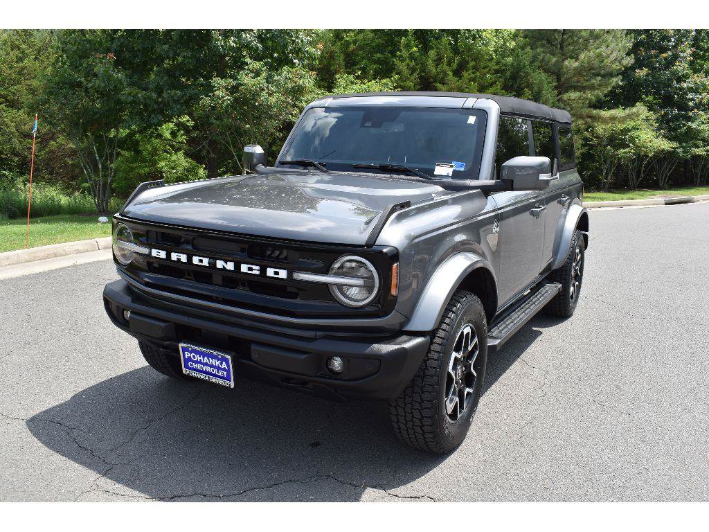 Used 2024 Ford Bronco Outer Banks AWD/4WD image 3