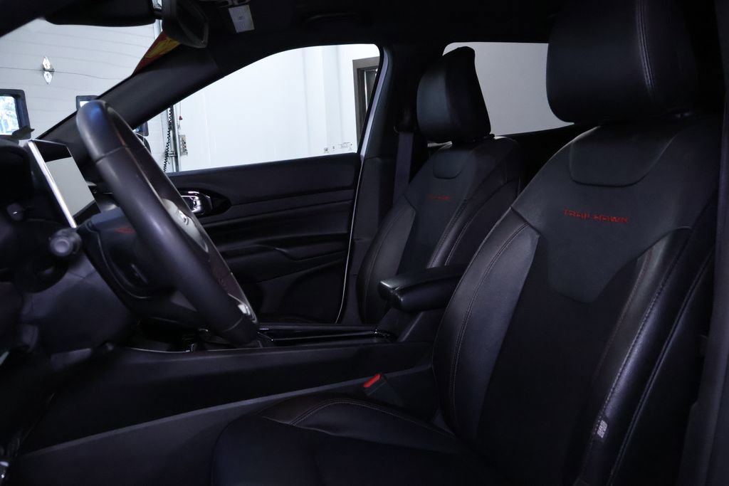 Used 2024 Jeep Compass Trailhawk image 14