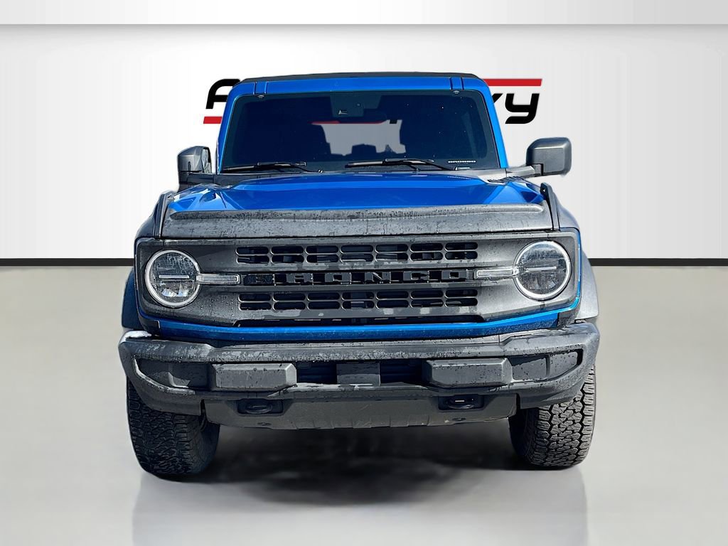 Used 2023 Ford Bronco 4-Door AWD/4WD image 2