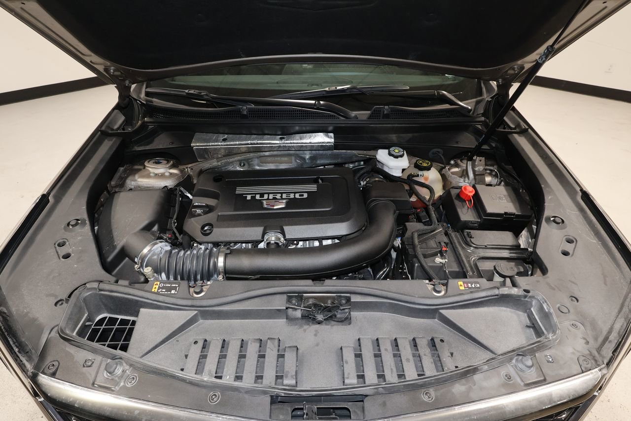 Certified 2024 Cadillac XT4 Premium Luxury image 31