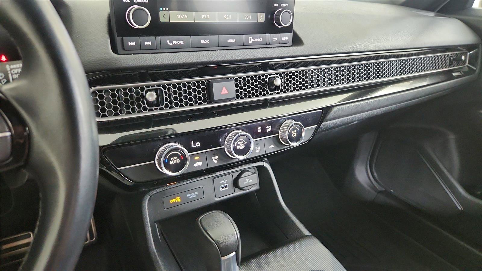 Used 2024 Honda Civic Sport image 28