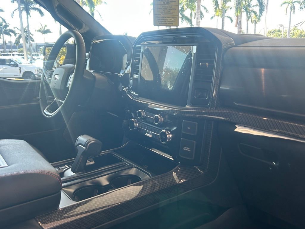 New 2025 Ford F150 Lariat w/ Equipment Group 501A Mid image 28