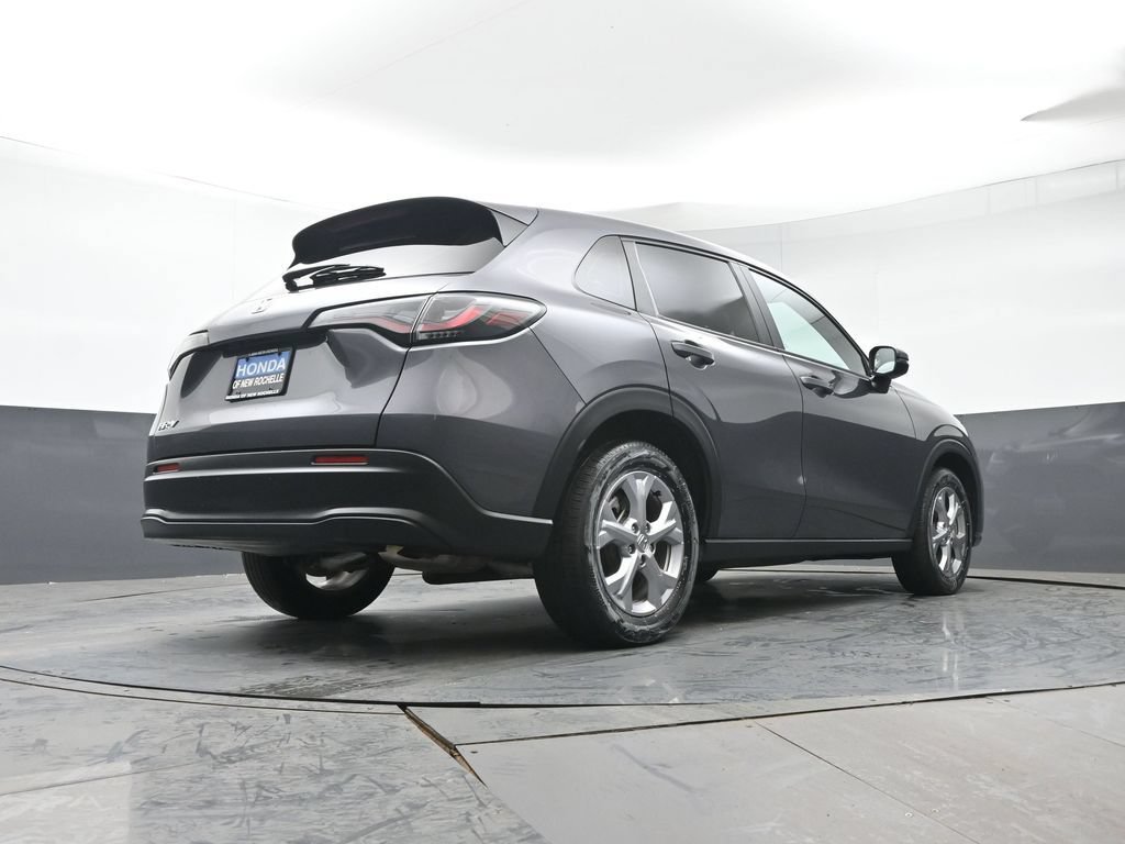 Certified 2024 Honda HR-V LX image 30