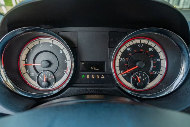 Used 2018 Dodge Grand Caravan SE w/ UConnect Hands-Free Group image 25