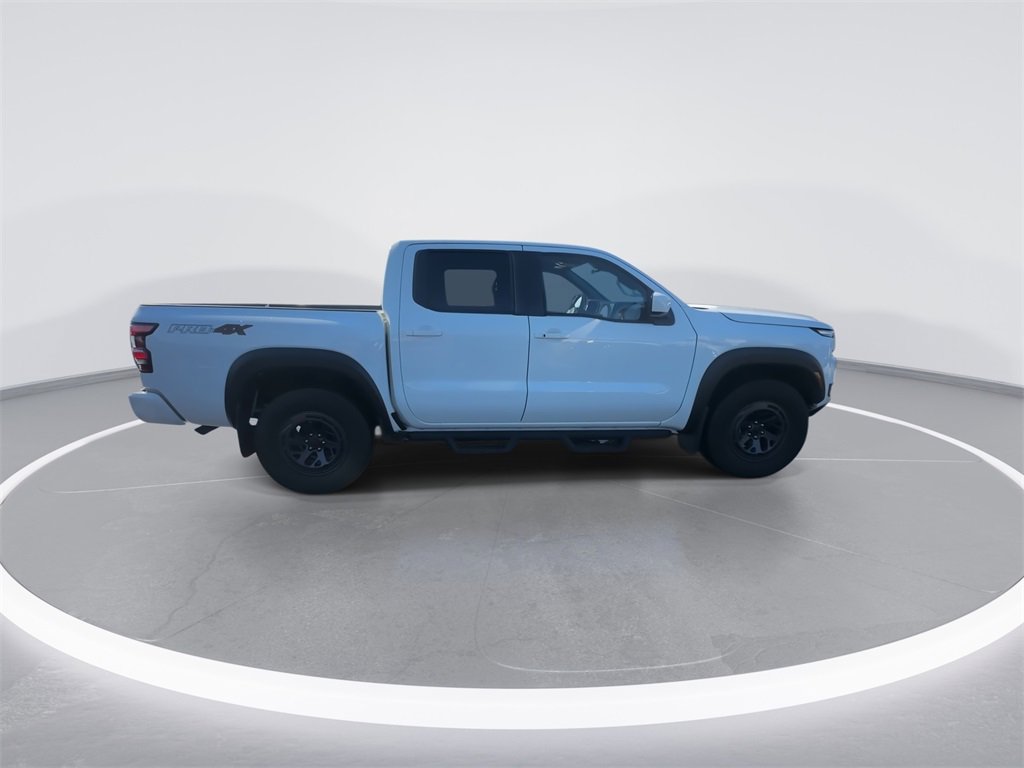 Certified 2025 Nissan Frontier PRO-4X image 9