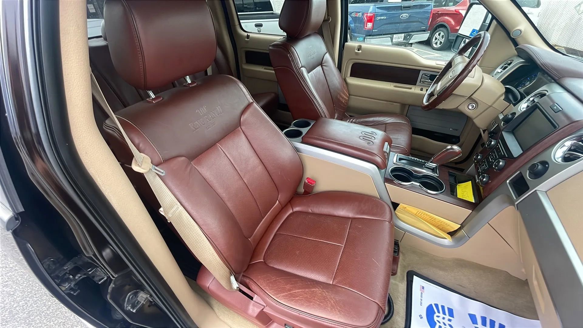 Used 2014 Ford F150 King Ranch w/ King Ranch Luxury Package image 32