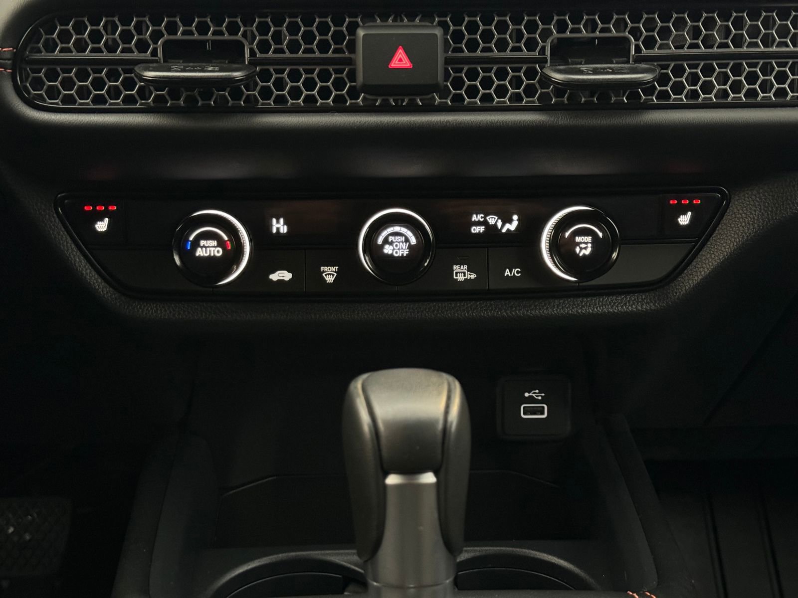 Certified 2025 Honda HR-V Sport image 21