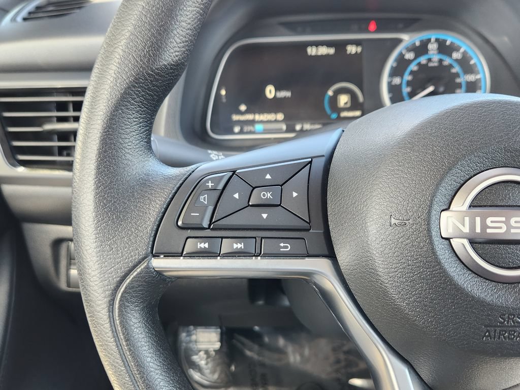 Used 2025 Nissan Leaf S FWD image 17