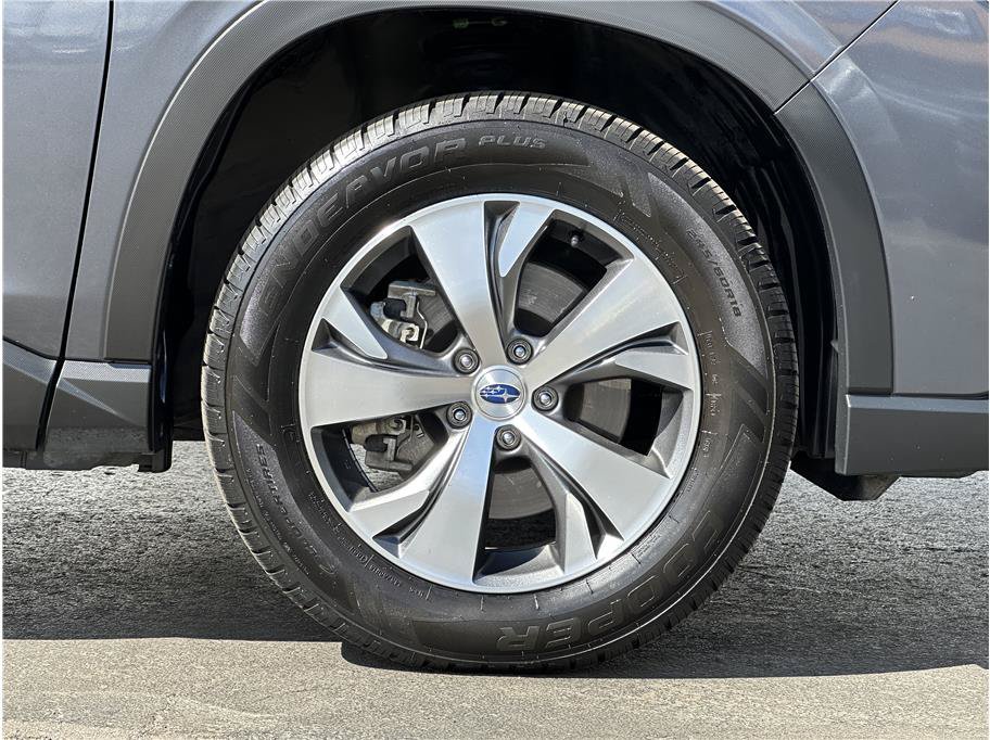 Used 2023 Subaru Ascent Premium w/ Convenience Package AWD/4WD image 29