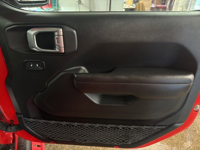 Used 2021 Jeep Wrangler Unlimited Sport image 26