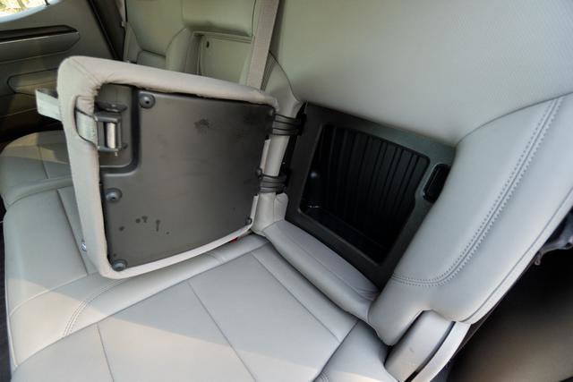 Used 2022 GMC Sierra 1500 SLT w/ SLT Convenience Package image 36