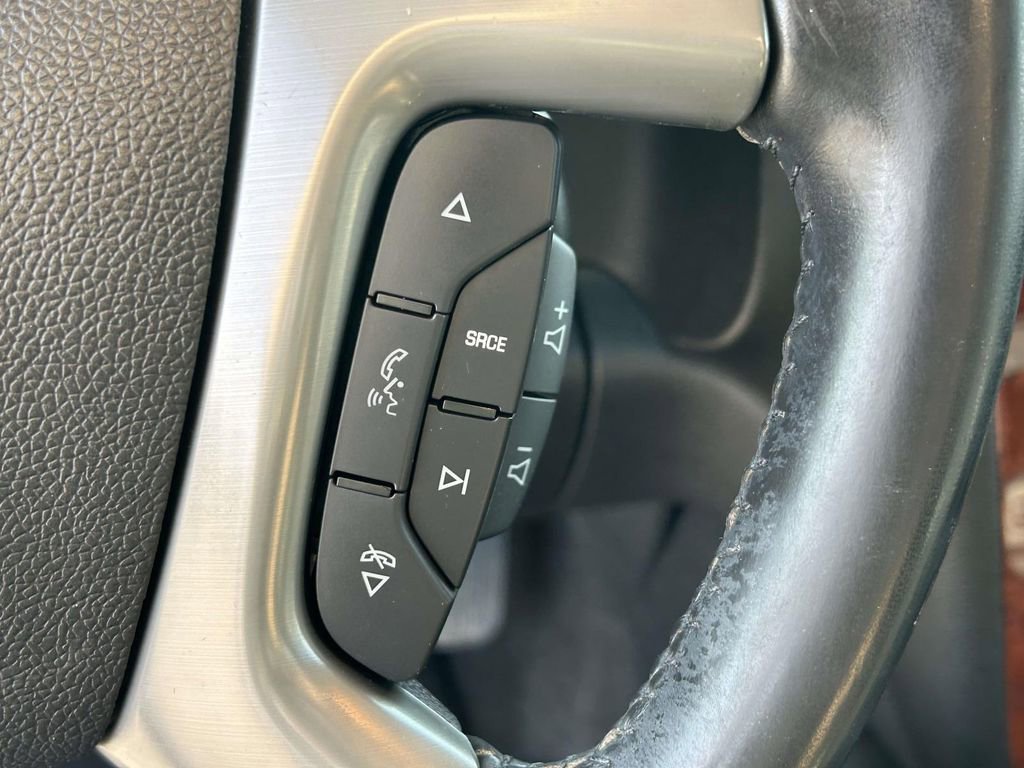 Used 2013 Chevrolet Avalanche LT w/ All-Star Edition image 20