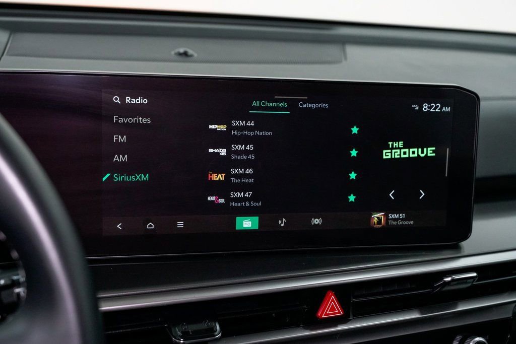 Used 2025 Kia Sorento S image 18