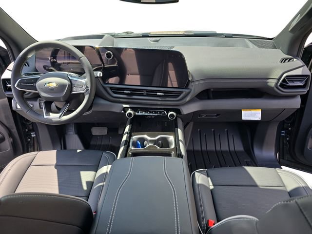 New 2025 Chevrolet Silverado EV LT image 10