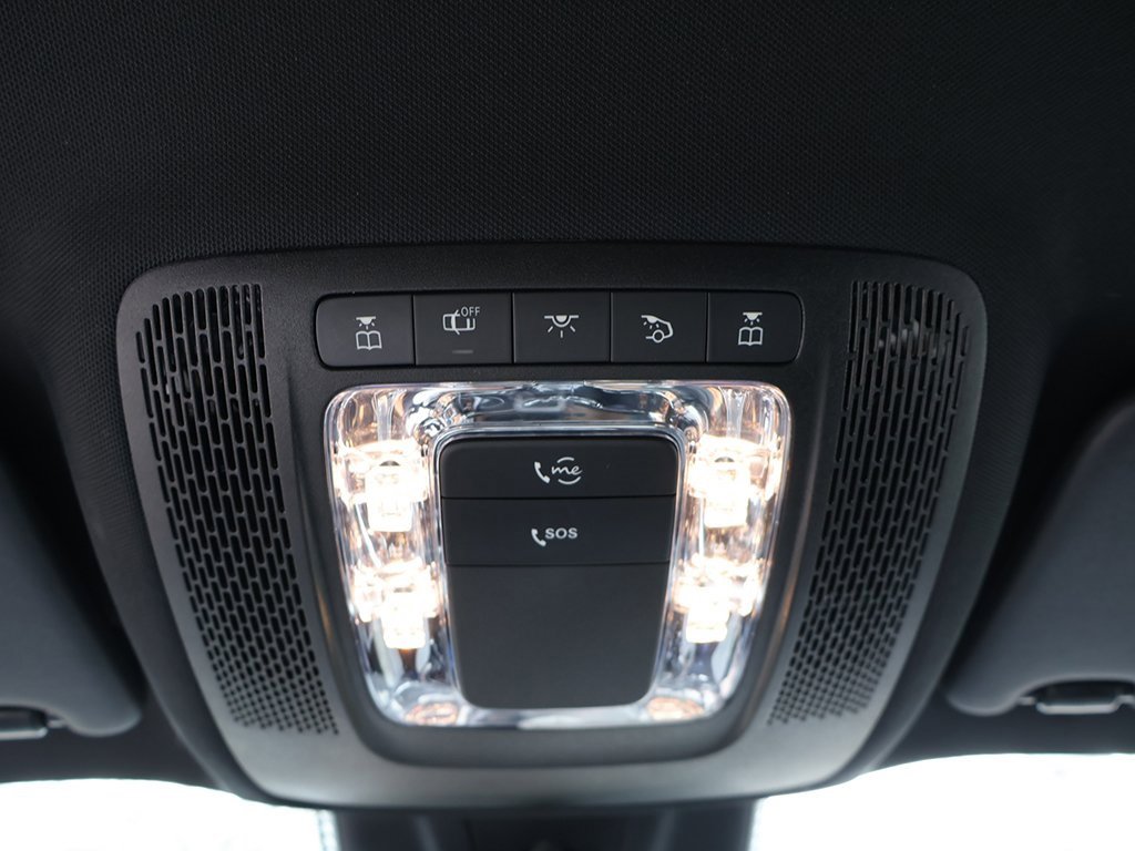 Used 2023 Mercedes-Benz EQB 250+ image 39