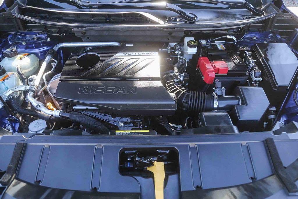 Used 2023 Nissan Rogue SV FWD image 25