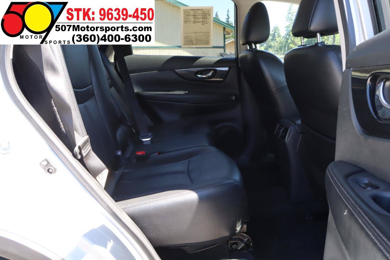 Used 2019 Nissan Rogue SL AWD/4WD image 18