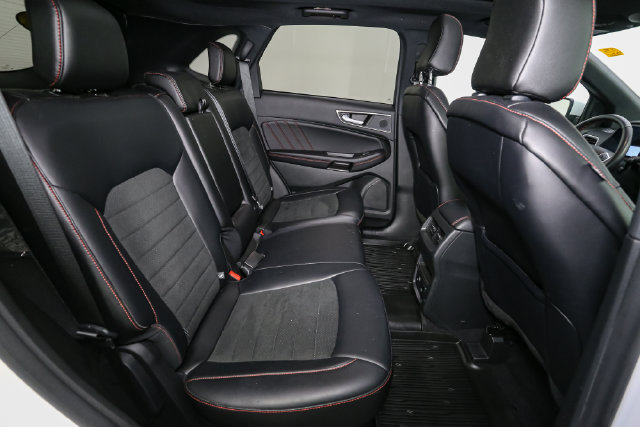 Used 2024 Ford Edge ST-Line AWD/4WD image 19