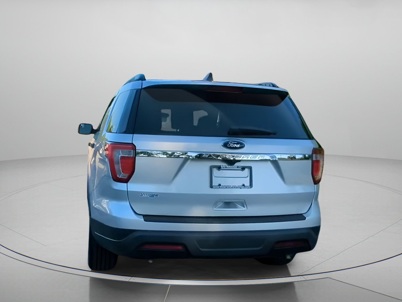 Used 2018 Ford Explorer FWD image 23