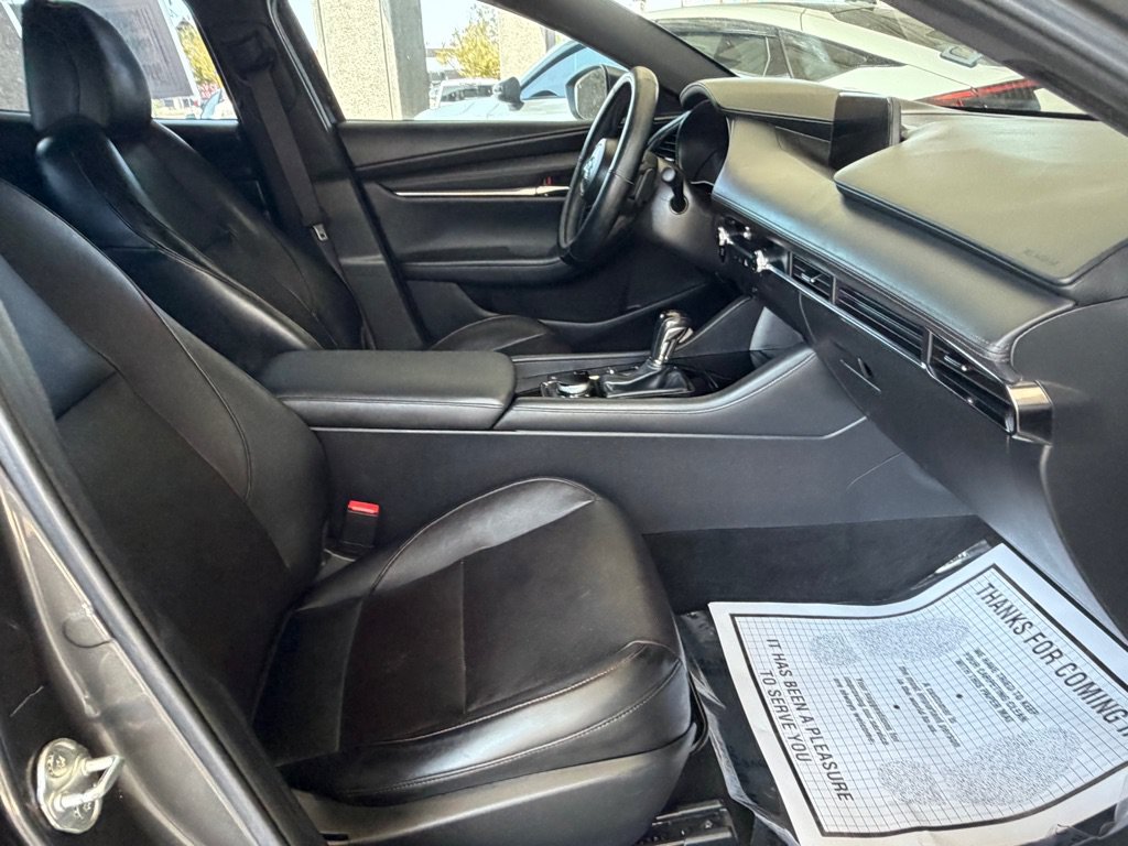 Used 2019 MAZDA MAZDA3 AWD Hatchback w/ Premium Pkg image 35