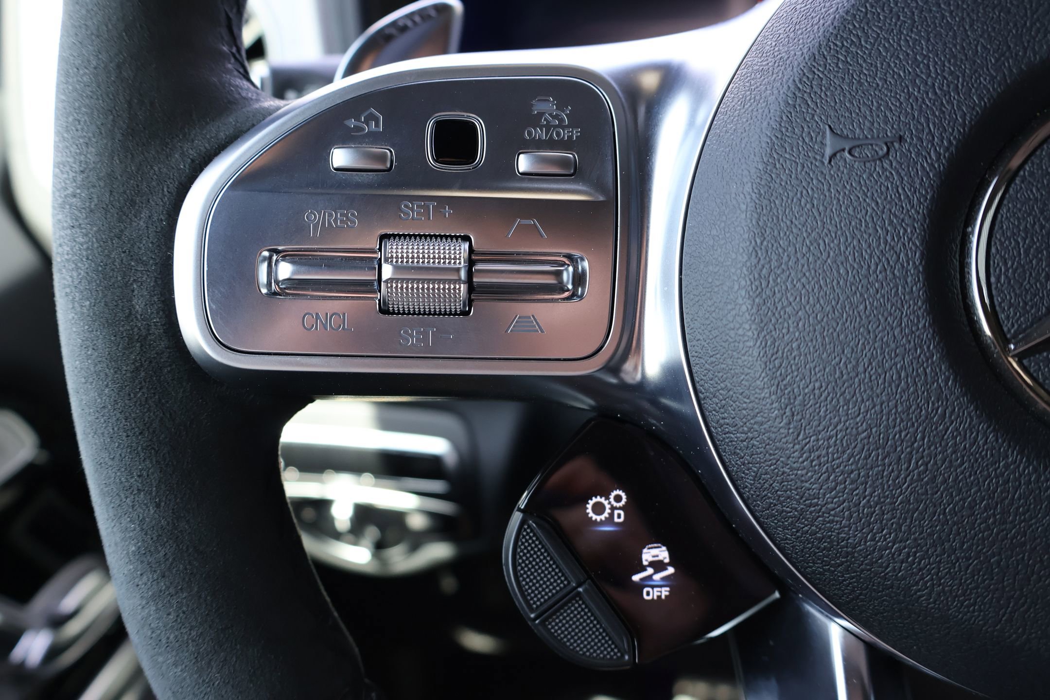 Used 2024 Mercedes-Benz G 63 AMG 4MATIC image 13