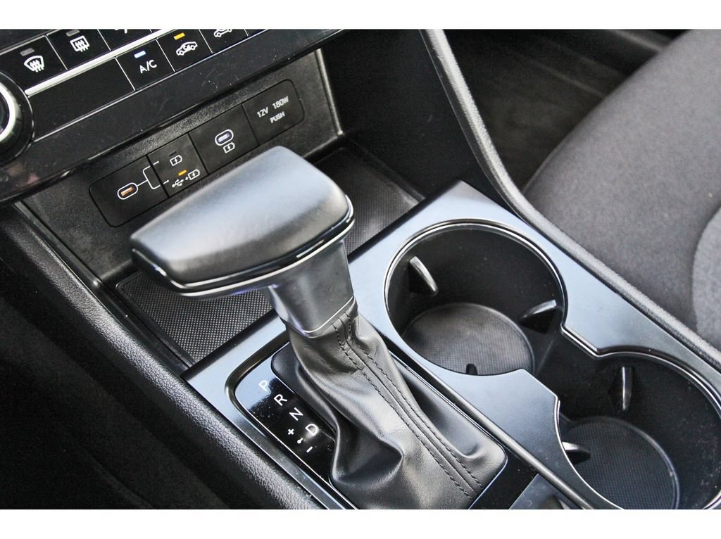 Used 2025 Hyundai Sonata SE FWD image 27
