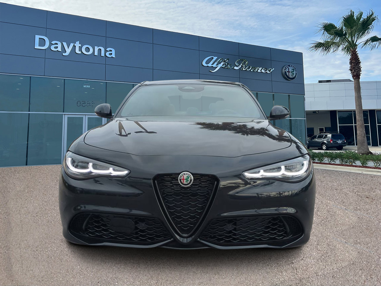 New 2025 Alfa Romeo Giulia w/ Driving Assist Package RWD image 8