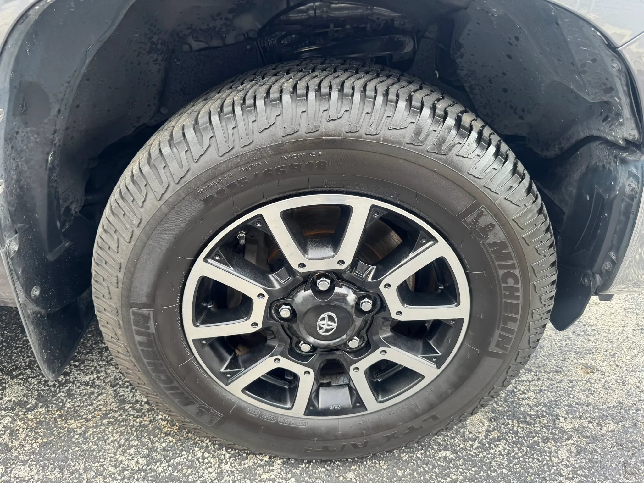 Used 2017 Toyota Tundra Limited w/ TRD Off Road Package RWD image 16
