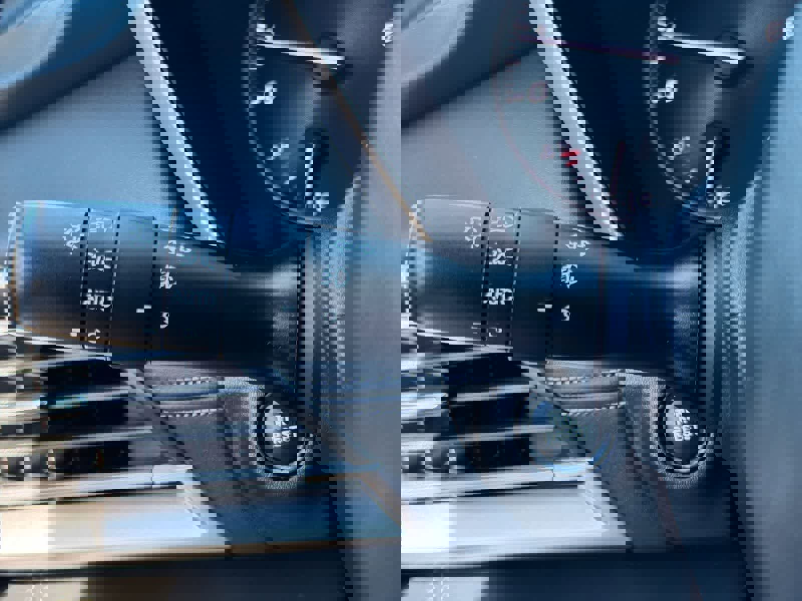 Certified 2023 Subaru Outback Touring XT image 28