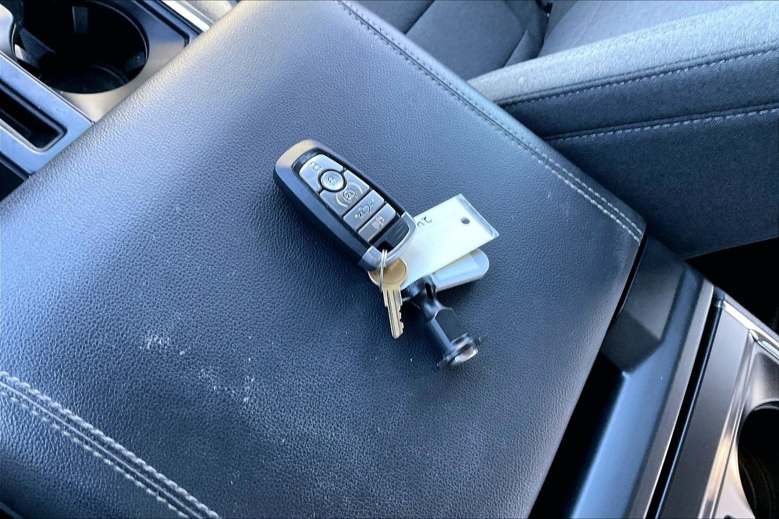 Used 2022 Ford F150 XLT w/ Equipment Group 302A High image 36