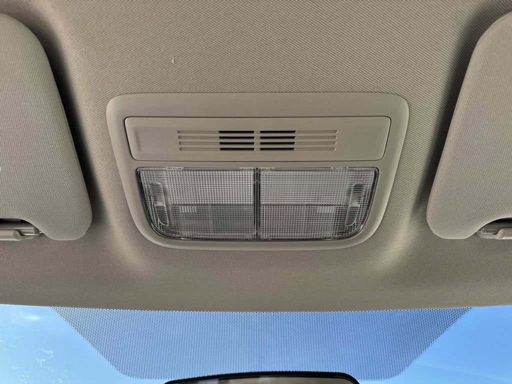 Used 2021 Honda HR-V LX image 46