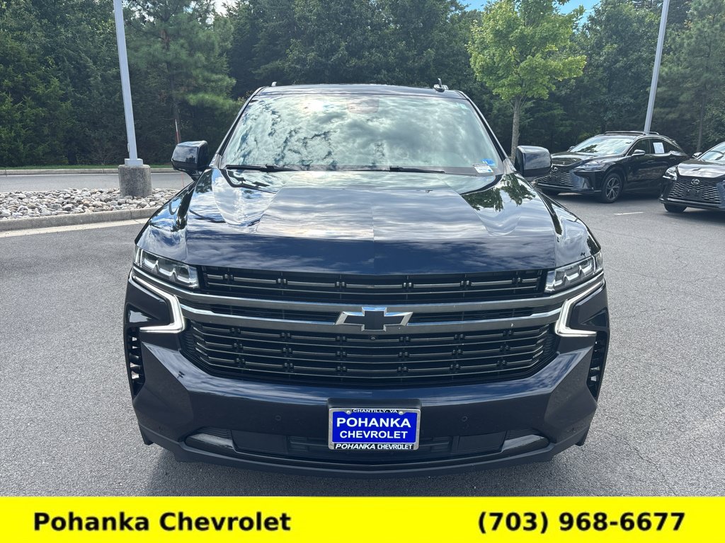 Used 2021 Chevrolet Suburban RST w/ Luxury Package AWD/4WD image 2