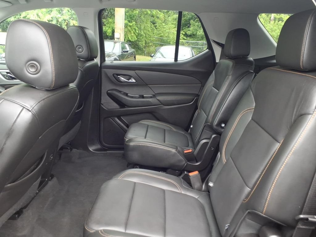 Used 2019 Chevrolet Traverse RS AWD/4WD image 16