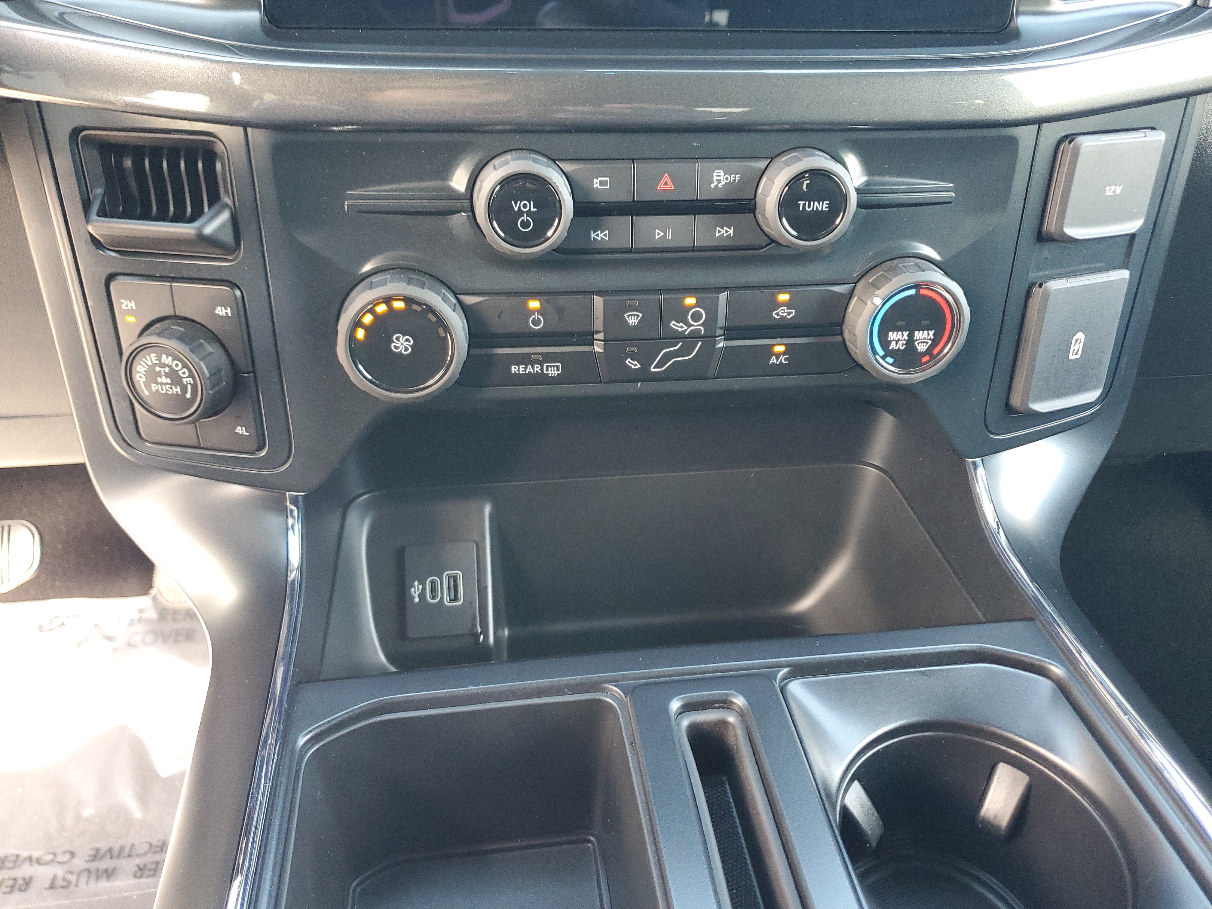 Used 2025 Ford F150 STX w/ Equipment Group 200A AWD/4WD image 25