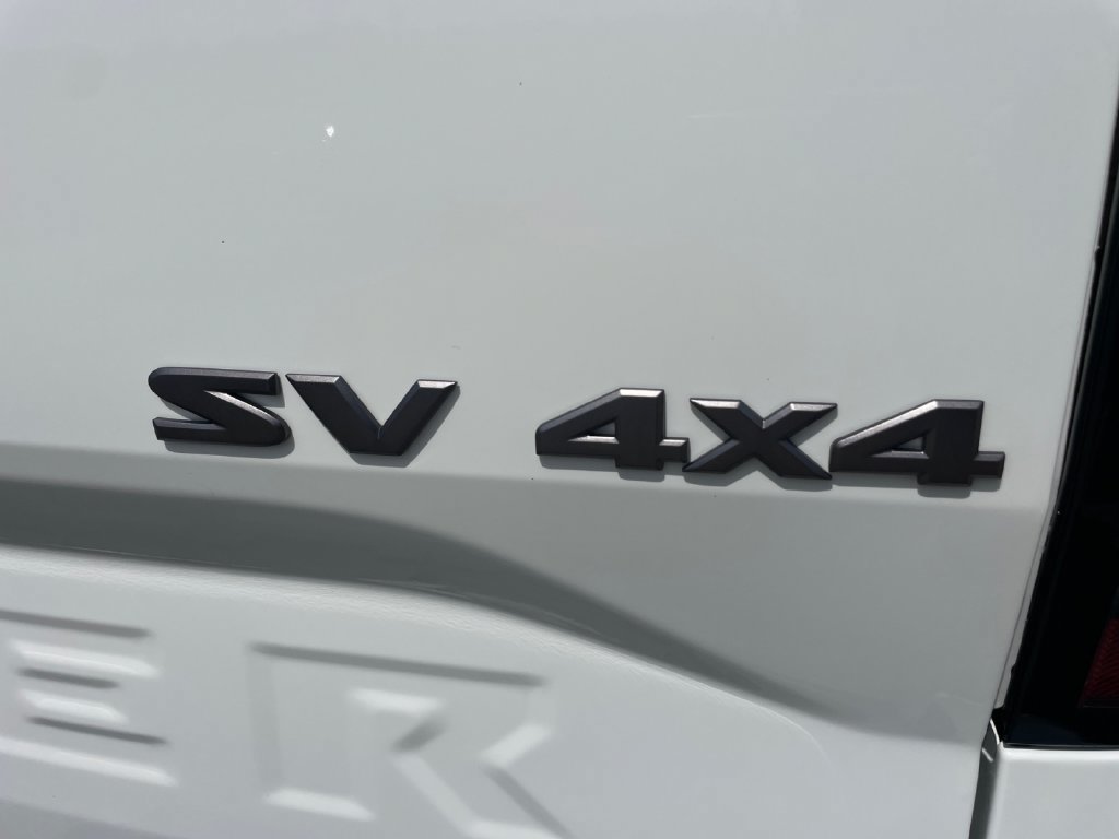 Used 2023 Nissan Frontier SV AWD/4WD image 18